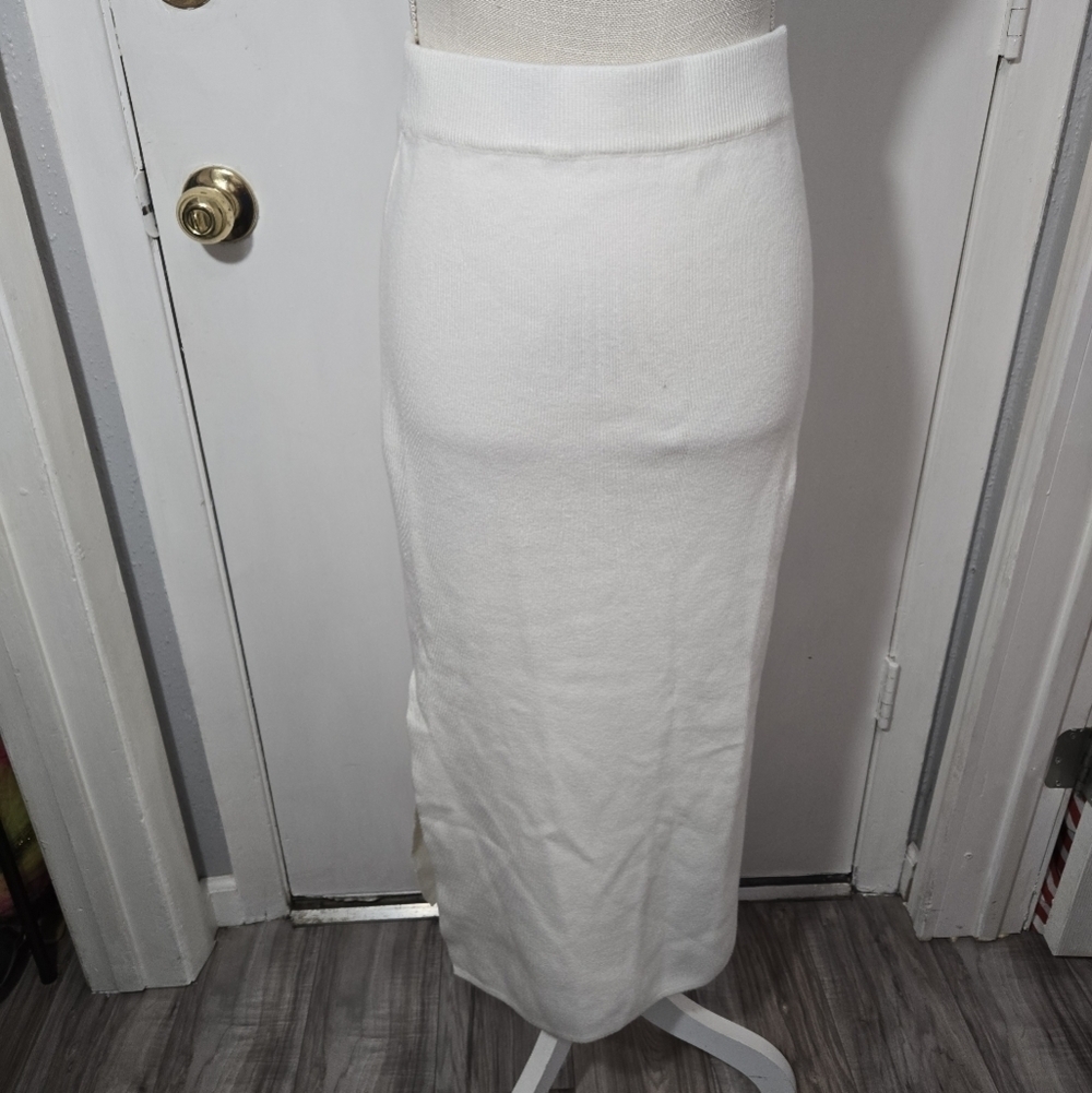 Unbranded Ivory White Midi Knit Skirt Double Slit Sz Medium